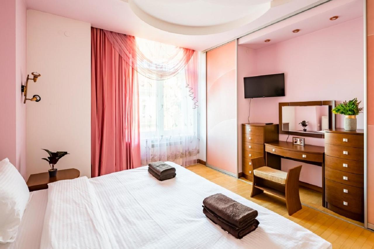 Alfa Apartments Ivana Franka Lviv Exterior photo